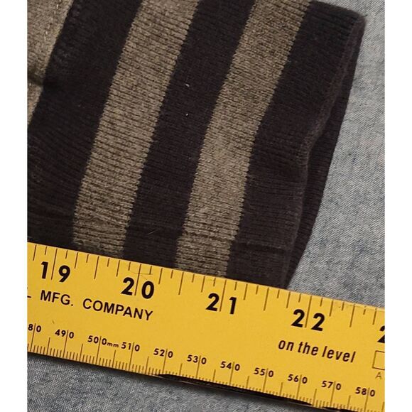 Pokemon Center Sobble Varsity Full Zip Jacket Size Large SEE IMAGES SIGNS OF WEA - Picture 11 of 12